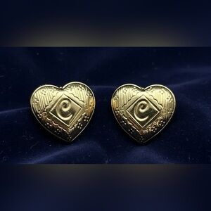 VINTAGE 1979 Avon Heartshine Gold Tone Stud Earrings - MINT